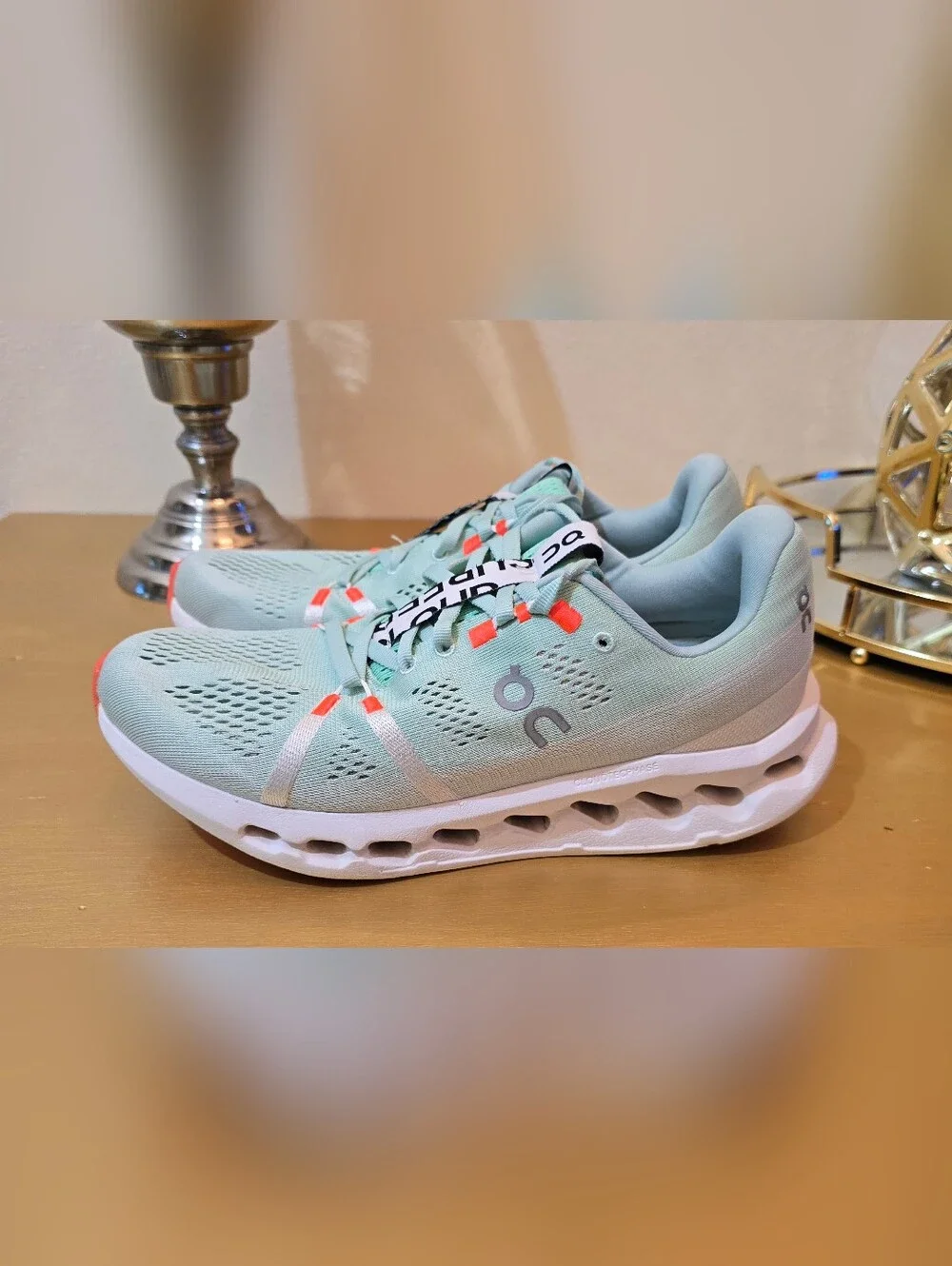 On Running Women's Shoes - Black and White - Picture 2 of 6